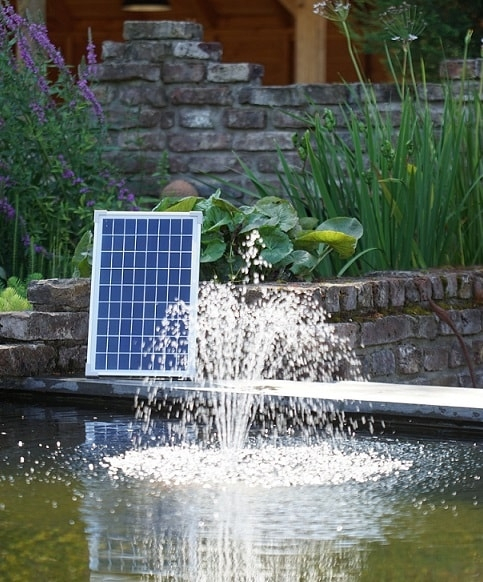 Pompe à air solaire Ubbink Air Solar 600l/h pour bassin jusqu'à