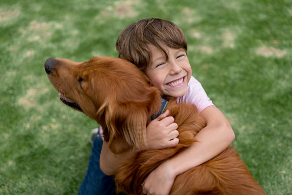 chien avec enfant