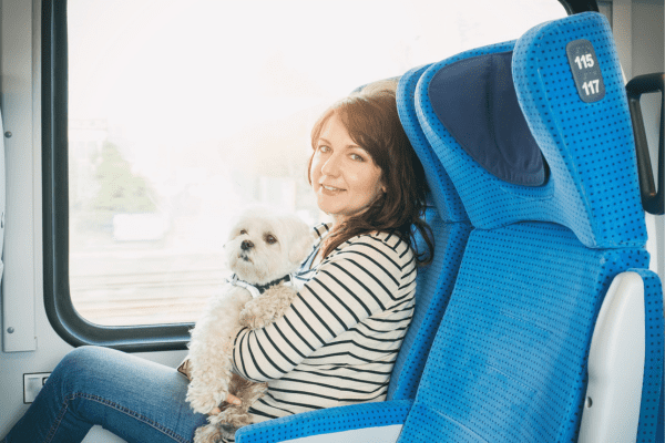 voyage en train avec son chien